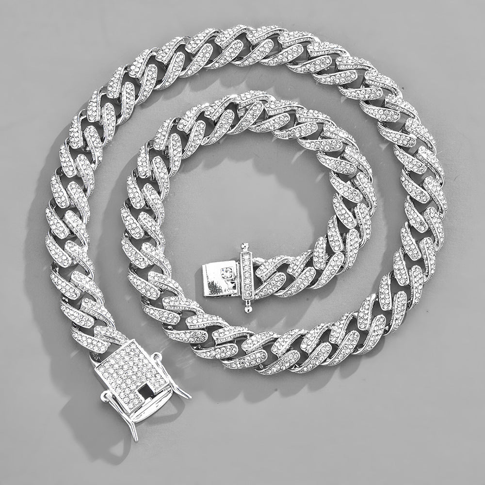 Cadena Cubana Iced Out con Diamantes