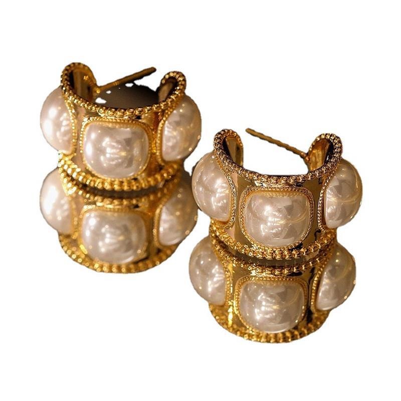 Light Luxury Pearl Earrings | Imitation Pearl | Gold | Elegant Women's Ear Accessories