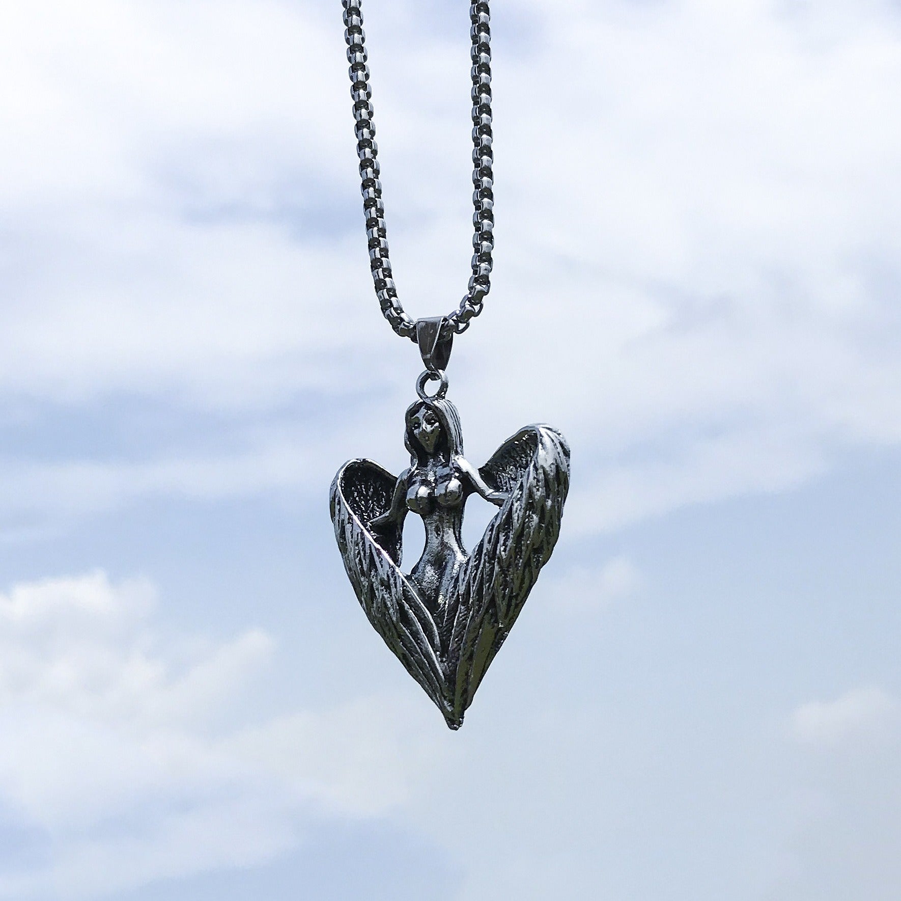 Hip-Hop Animal Pendant Necklace | Titanium Steel Box Chain | Vintage Finish | 51-80cm | Unisex | 80+ Designs