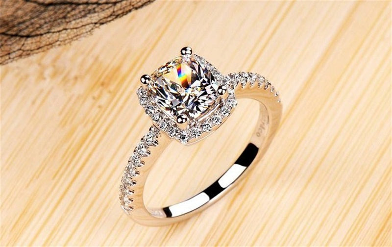 Women's Zircon Ring | Gold-Tone Alloy | Diamond-Style Stone | Sizes 6-10 | Wedding & Engagement Jewelry